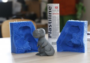 Sculpture Black Owl Studio